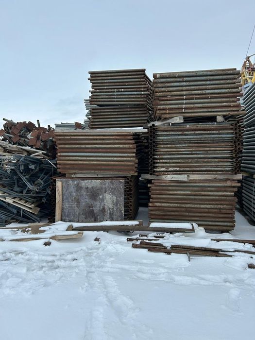 Продам Леса монолитные  балки фанера