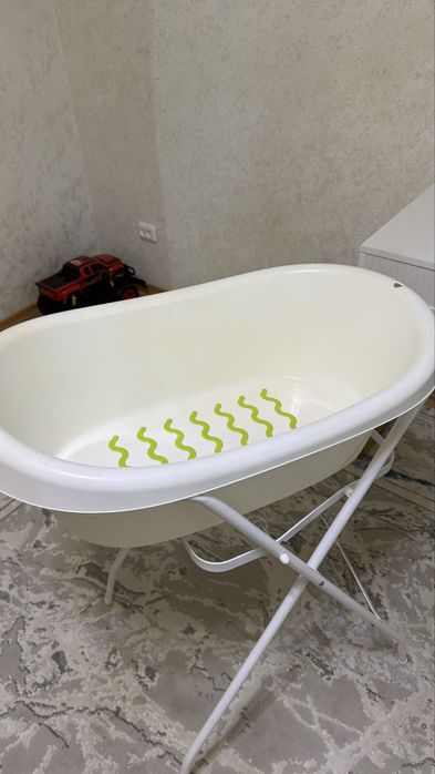 Ванночка с подставкой. Ванна икея.