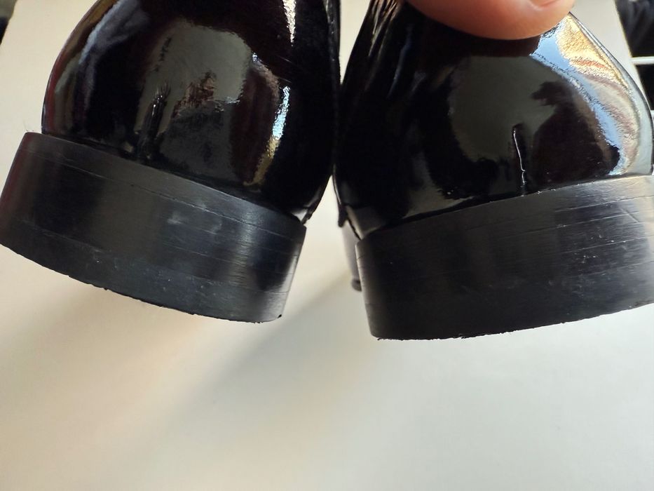Pantofi Cesare Paciotti nr 37