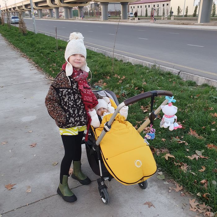 Бугабу би 5 серого цвета,  люлька би 6 укаплектованна