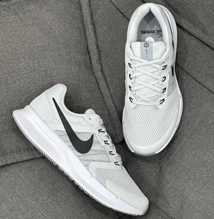 спортивные кроссовки nike