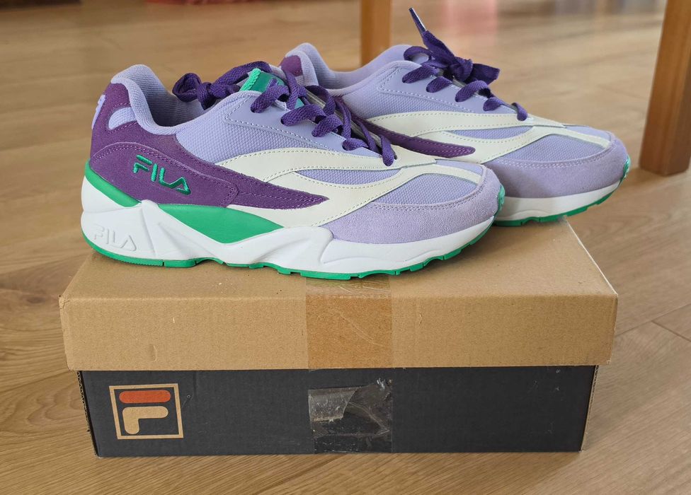 Сникърси Fila V94M нови