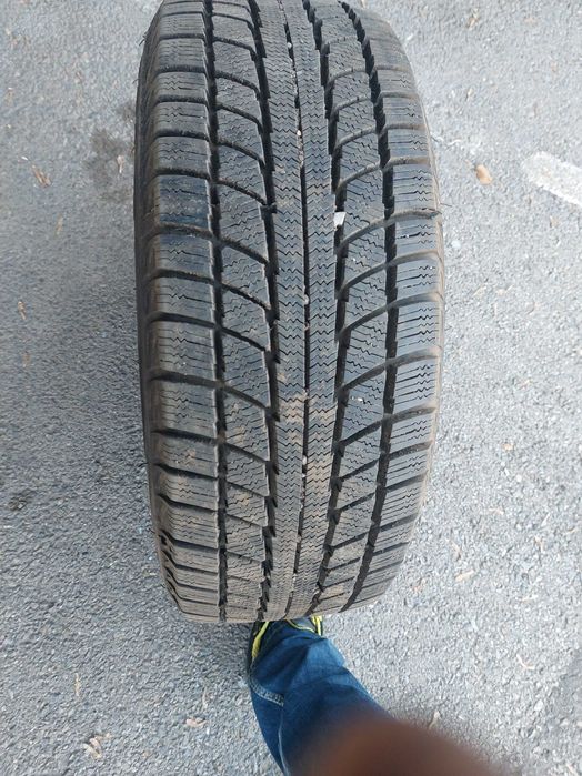 Гуми 205 55 16 зимни