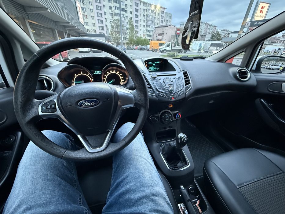 FORD Fiesta 2015 — imagine 5