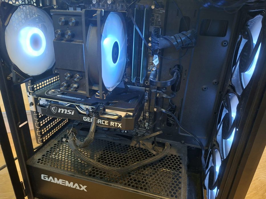 Pc gaming rtx 3050, i5 11400, 1,5 TB stocare