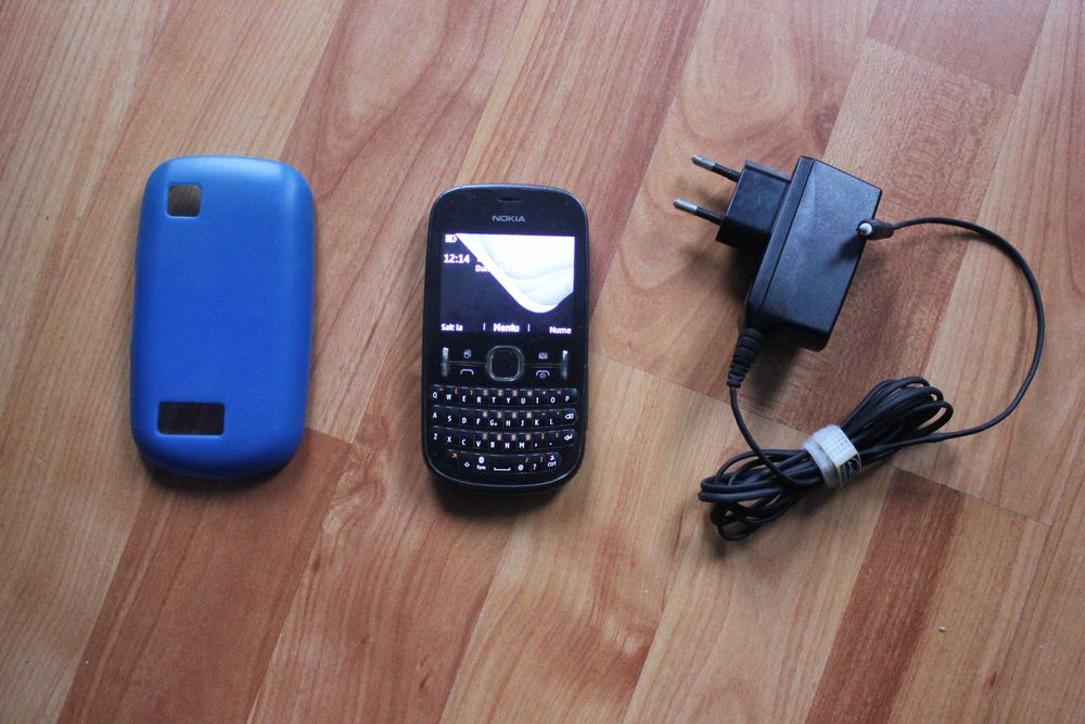 Nokia Asha 200 - dual sim
