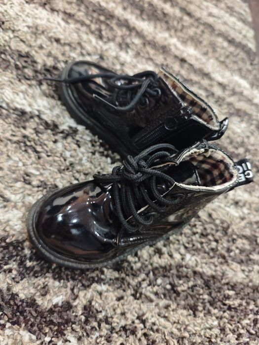 Весенние ботиночки на девочку 22 размер