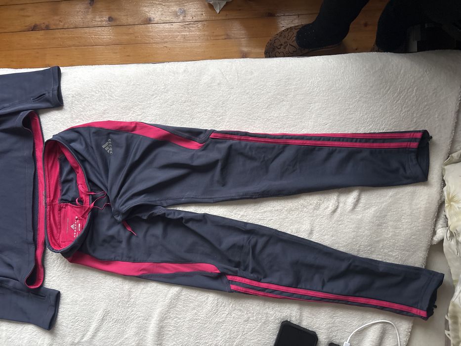 Спортен екип на ADIDAS