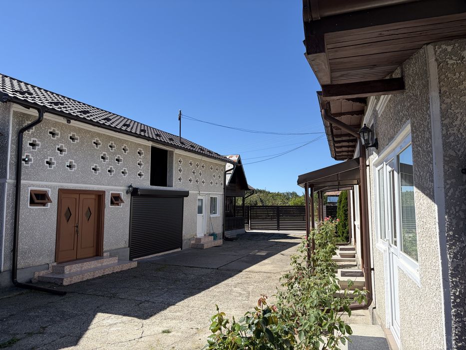Casa de vanzare Zona Cuca , Arges , sat Cârcești