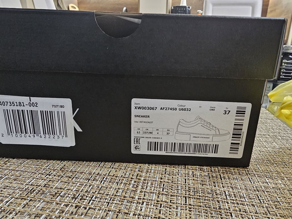 Сникърси  Armani Exchenge 38номер