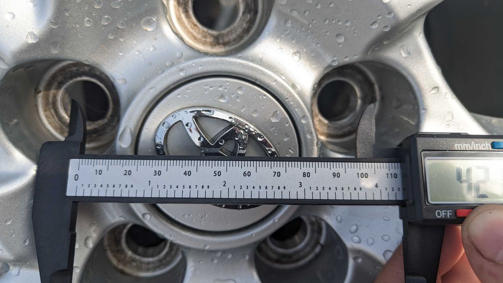 Продам литые диски TOYOTA R16 5×114.3 ET39