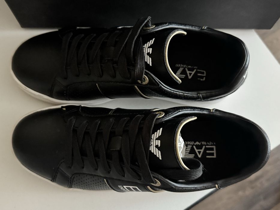 Дамски маратонки EA7, 37 номер