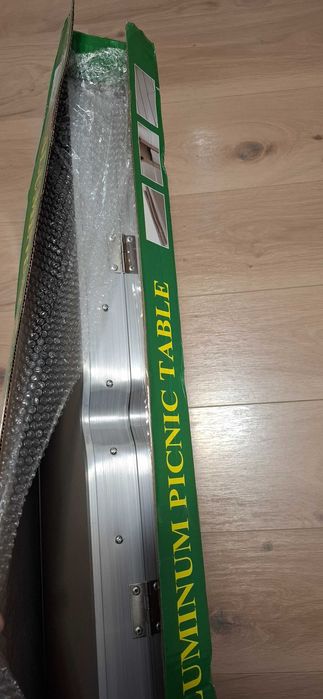 Set nou camping, picnic, masa pliabila si 4 scaune, aluminiu, compact