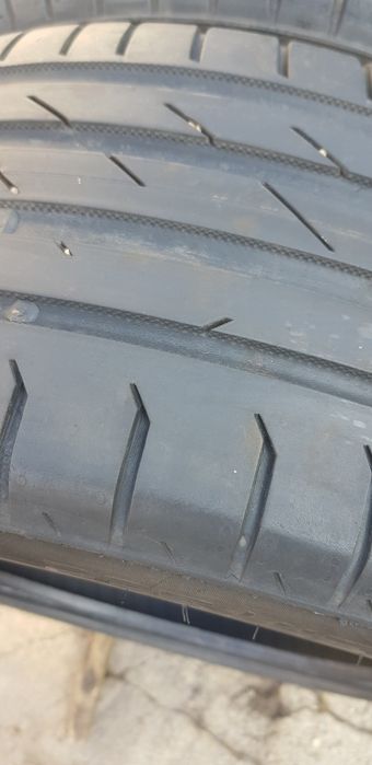 Летни гуми-19цола-235/45-1бр.-70лв."NOKIAN "