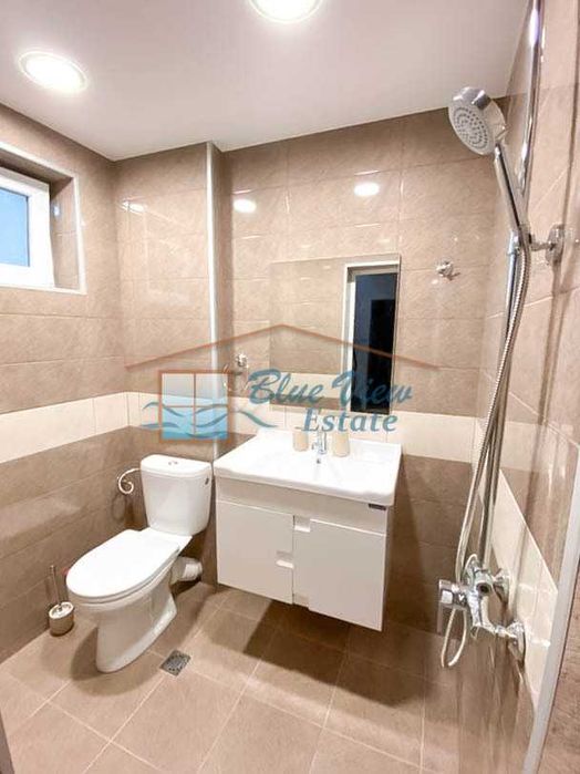 Двуетажна къща в Балчик