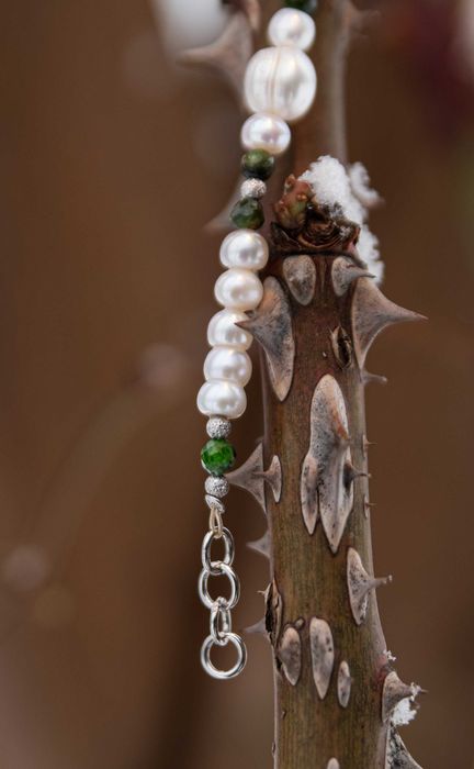 Bratara de Perle Naturale cu detalii de Argint 925 si Petre de Diopsid