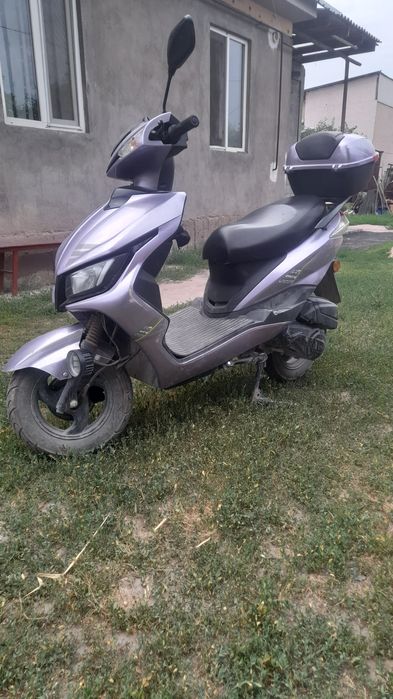 Продам м8 За 150000