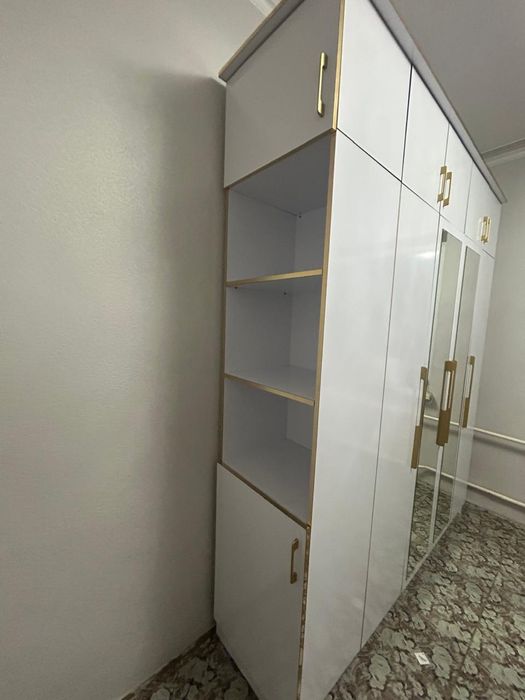 Шкаф  для детской или спальний