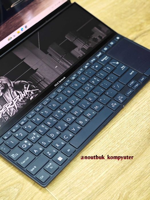 Мощный игровой   Asus Zenbook Duo Pro