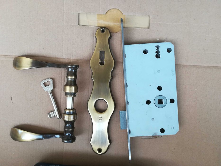 замок врезной KFV.Германия