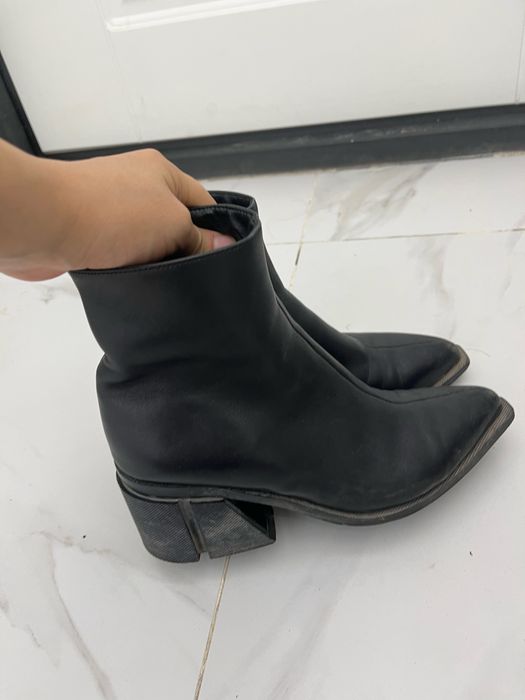 Продам осенние ботинки