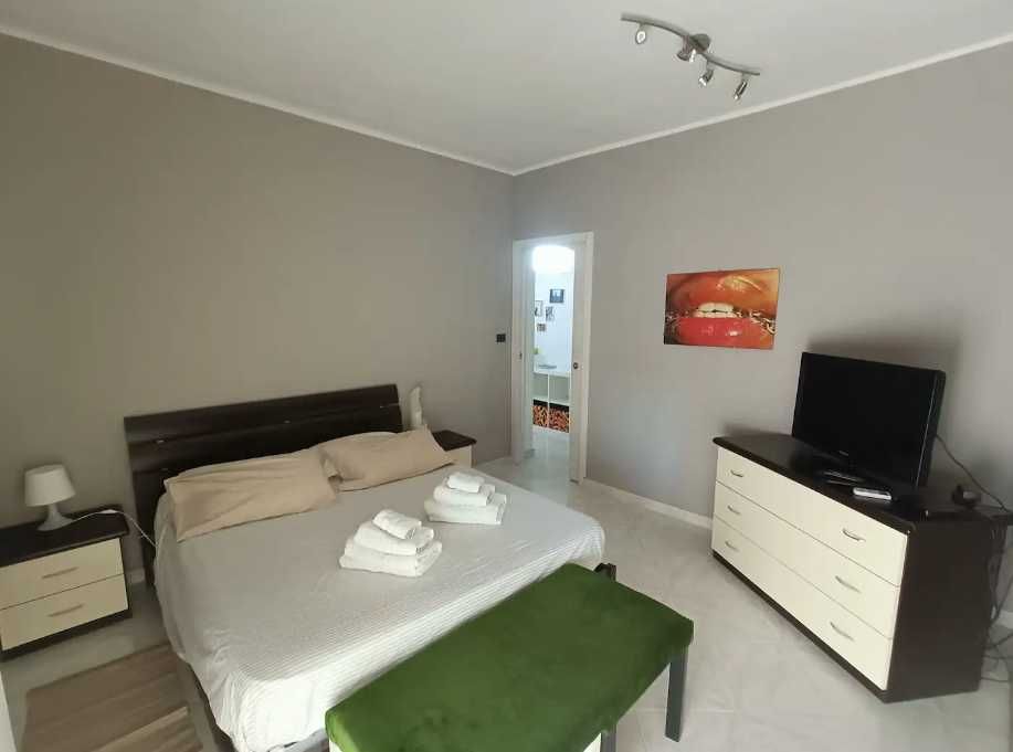 Дава се под наем Двустаен апартамент в Пловдив, Тракия - 59 кв.м за 219.3 € - Снимка #2