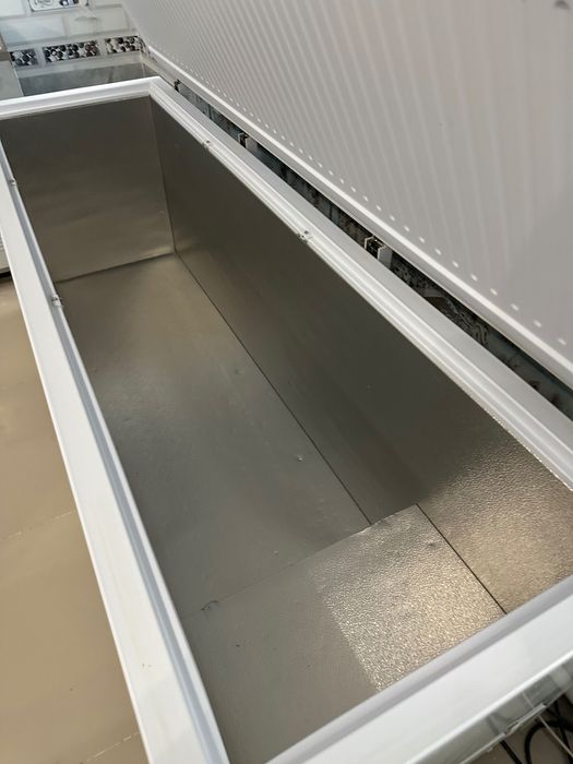 Продается морозильная камера Бирюса 2 метра