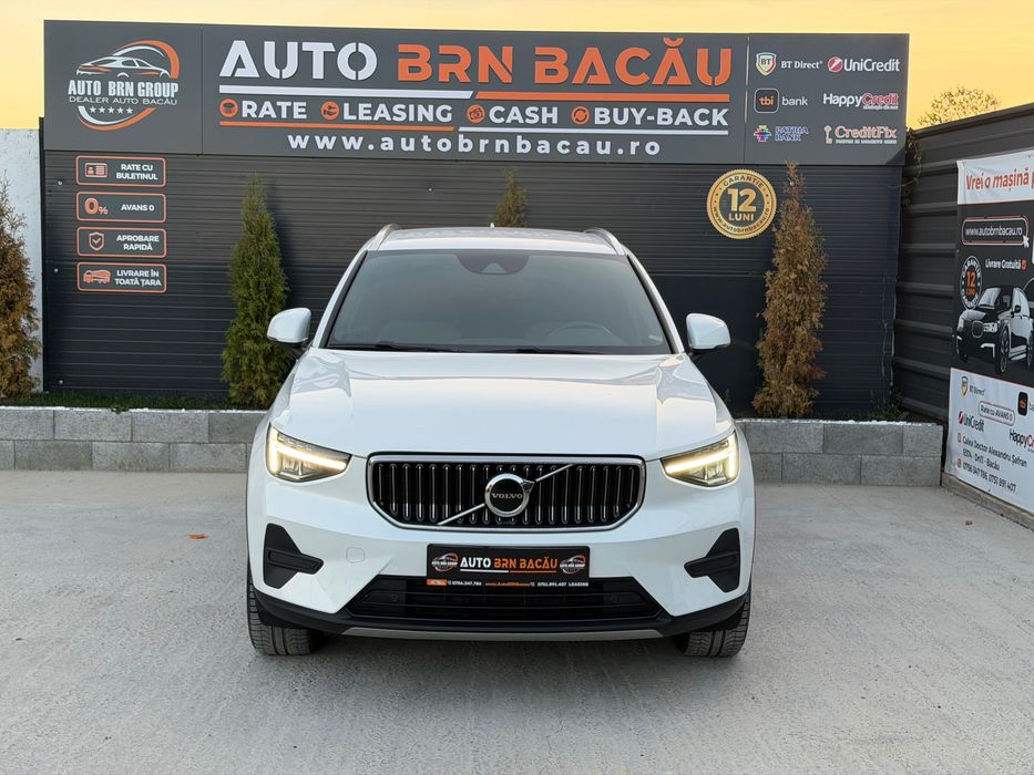 VOLVO XC40 2023 — imagine 3