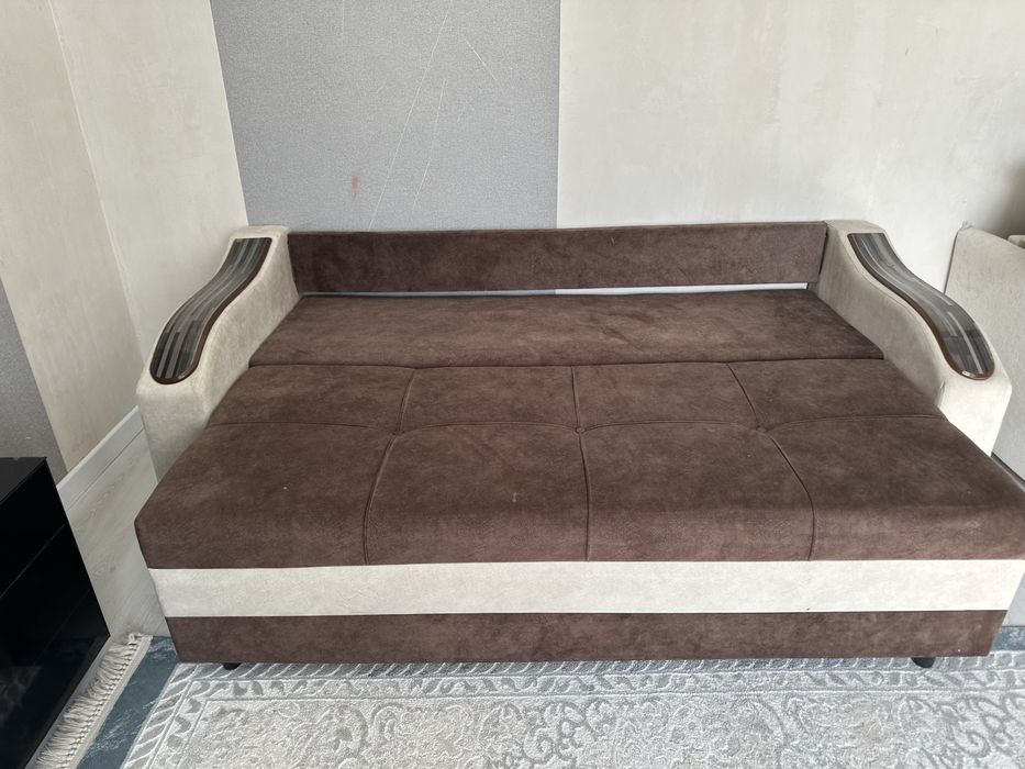 Продам диван тахту