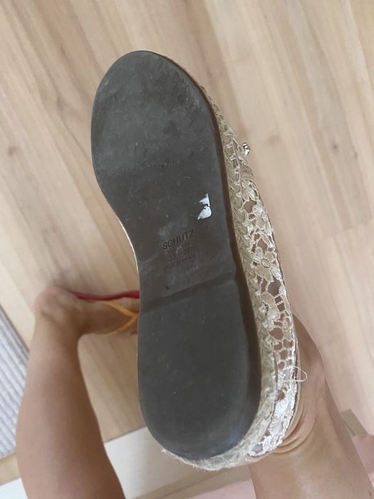 Еспадрили Schutz