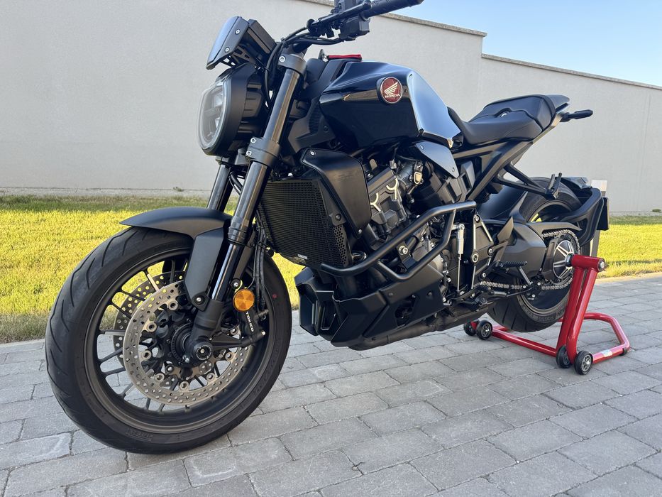 Honda CB1000RA 2024 Black Edition 1400km import-garantie