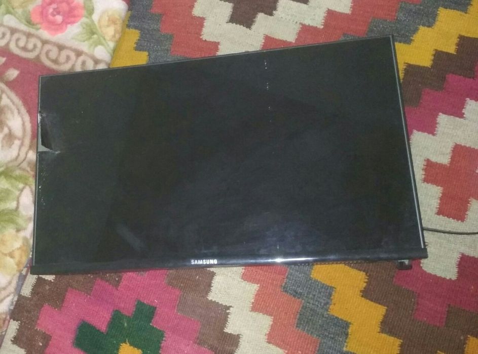 Televizor 32 sotiladi