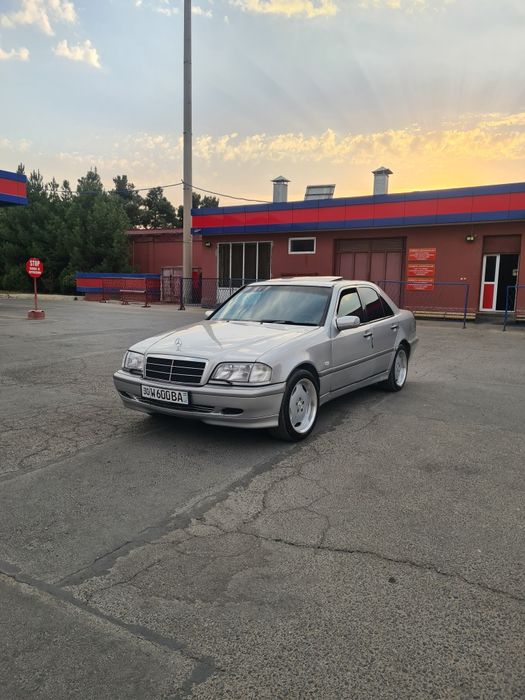 Srochni Mersedes w202 sotiladi