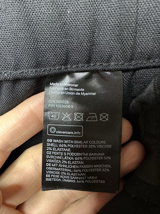 Брюки черные H&M классические