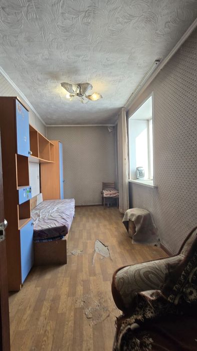 Продается 2 комн.квартира район Нахаловка