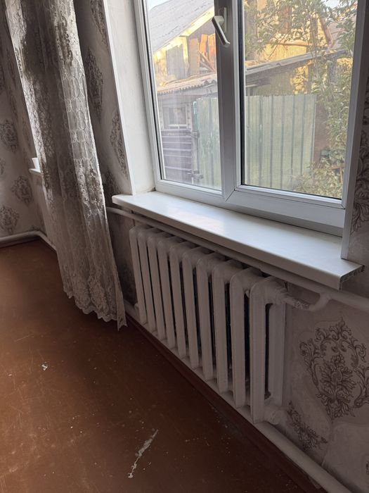 Продам чугунные радиаторы отопления (батареи)