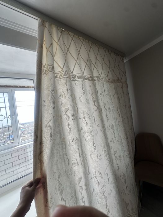 Продам комплет шторы.
