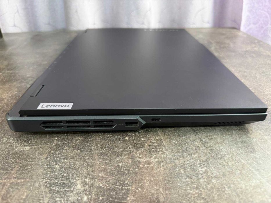 Lenovo Legion 5 Pro Ryzen 7 7745HX RTX 4070 8GB 32GB RAM 1TB SSD 16" WQXGA 240hz