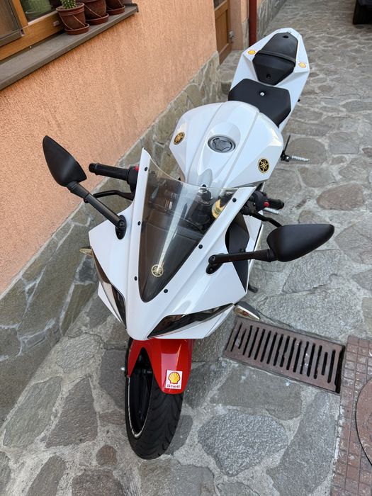Yamaha Yzf R125