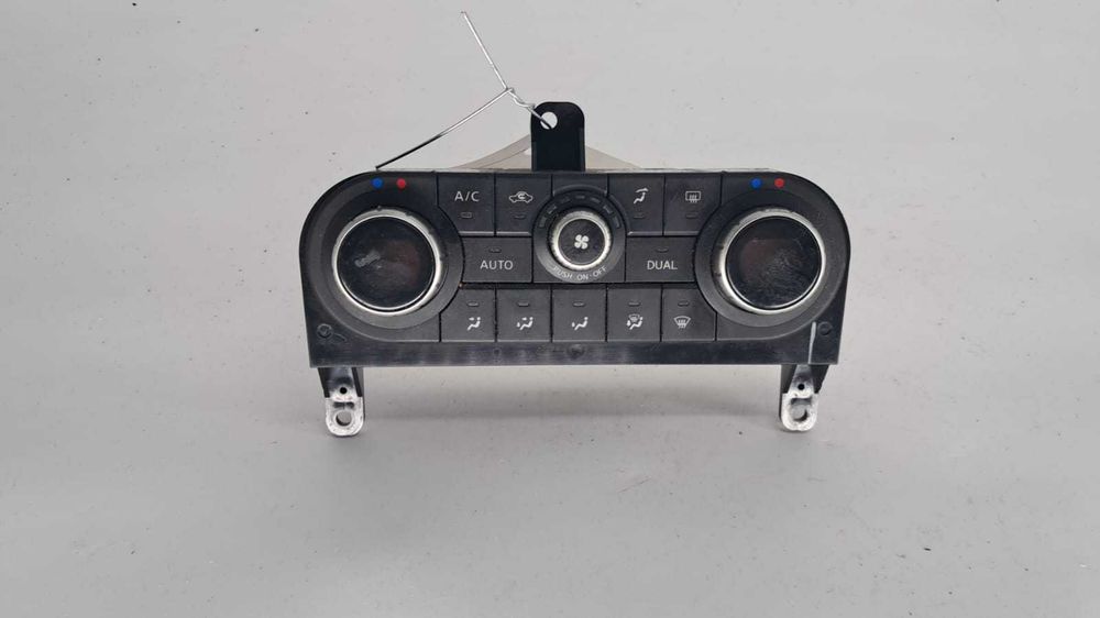 climatronic Nissan Qashqai J10 an 2012 cod 27500 BR47B