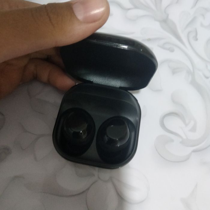 Наушники Galaxy buds core