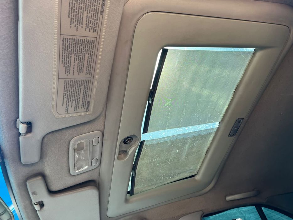 Ниссан примера п10 1995г 2 хозяин. в хорошем состояний