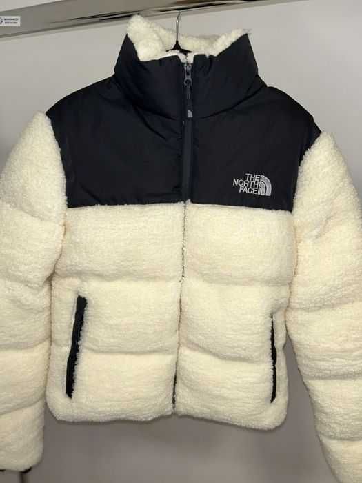 Geaca cu puf the north face