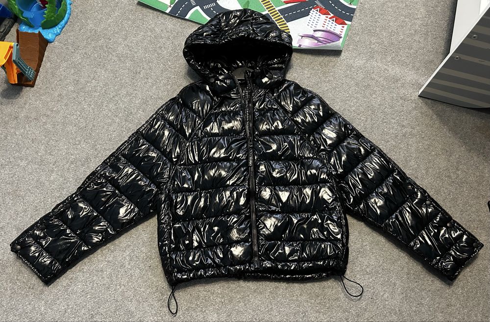 Дамско преходно яке