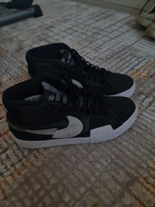 Adidasi Nike Blazer High Rezistenți la Apa