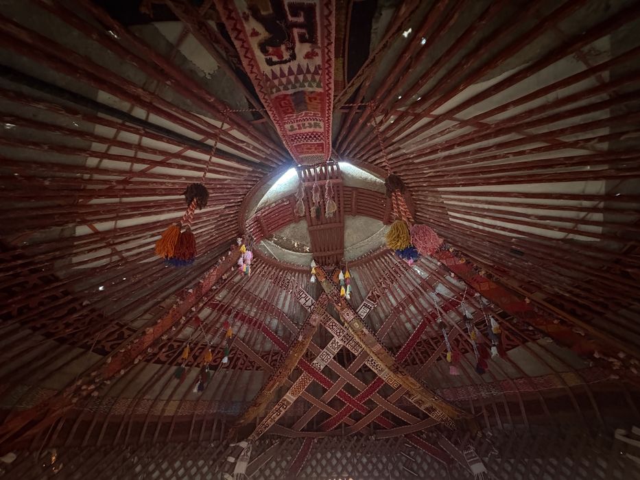 Юрта, утов ,қара үй