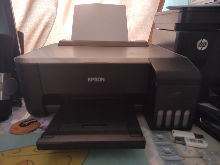 Продам цветной принтер  EPSON L1110