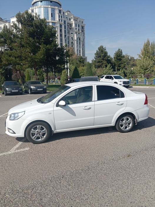 Nexia 3 Avtomat sotiladi srochno