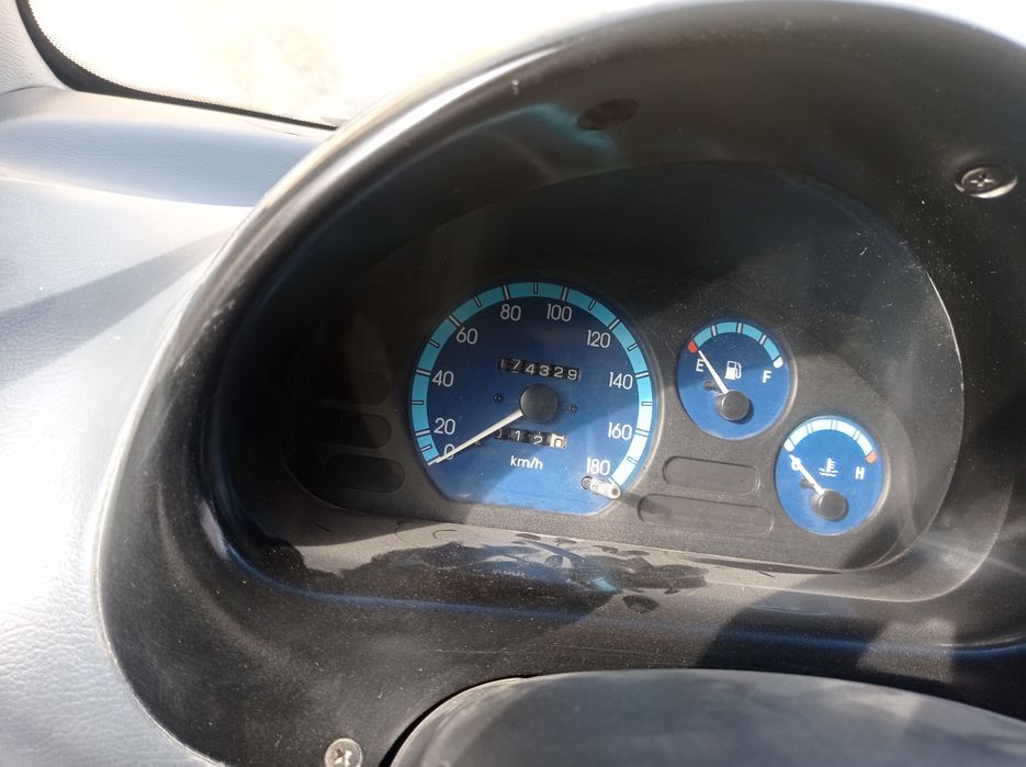 Matiz sotiladi Матиз сотилади