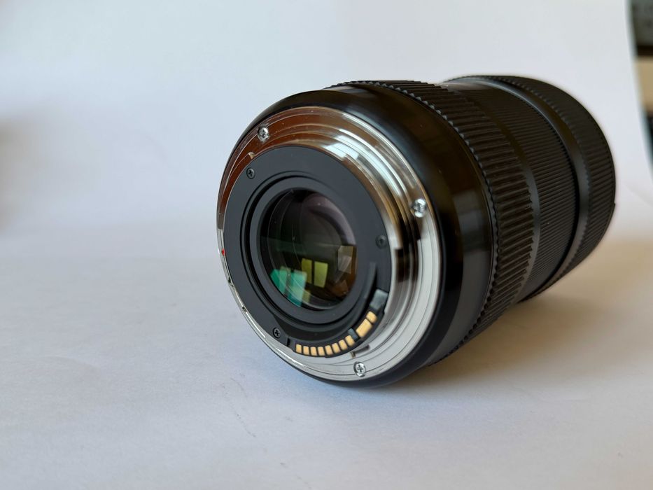 Pachet Foto: Sigma 18-35mm f/1.8 Art + Speedbooster Viltrox EF-M2 II